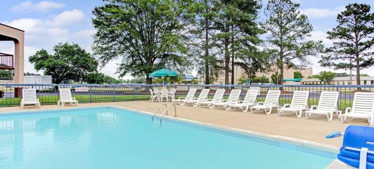 威尔逊戴斯酒店(Days Inn by Wyndham Wilson)图片