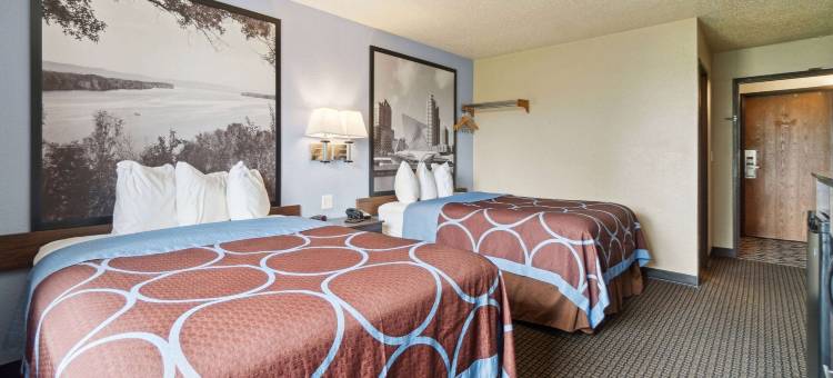 基诺沙-舒适草原温德姆速8酒店(Super 8 by Wyndham Kenosha/Pleasant Prairie)图片