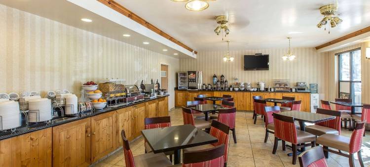 萨米特县舒适套房酒店(Comfort Suites Summit County)图片