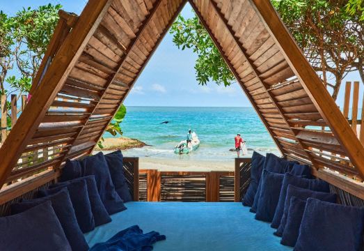 Blue Apple Beach Hotel Overview