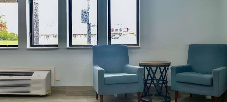 拉莫尼套房酒店(Lamoni Inn & Suites)图片