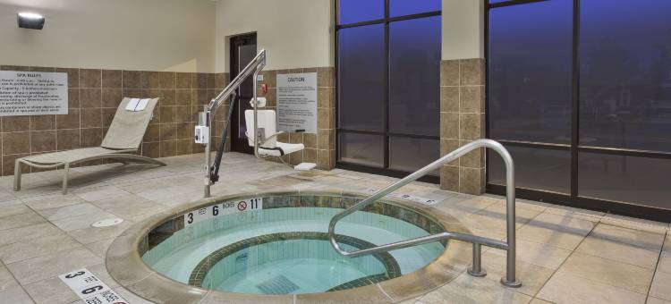 希尔顿欢朋酒店-布罗克波特(Hampton Inn Brockport)图片