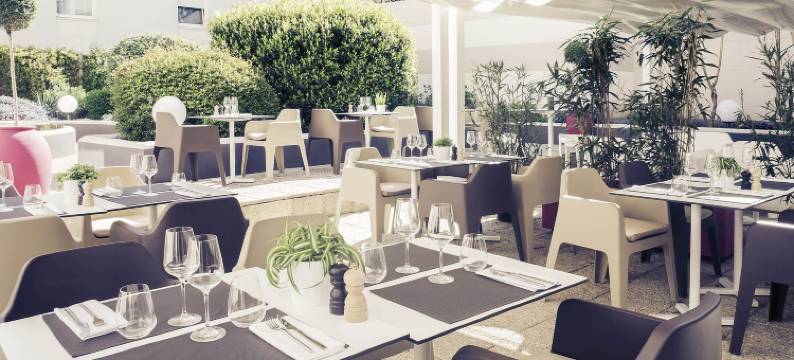 波尔多市中心圣让火车站诺富特酒店(近高铁站、加龙河畔)(Novotel Bordeaux Centre Gare Saint Jean)图片