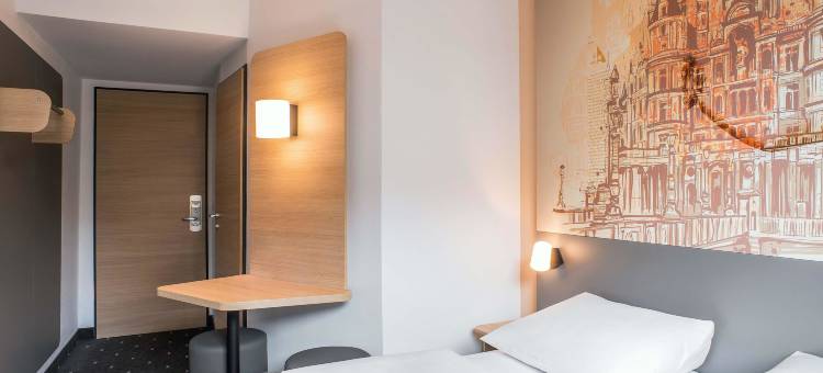 什未林南B&B酒店(B&B HOTEL Schwerin-Süd)图片