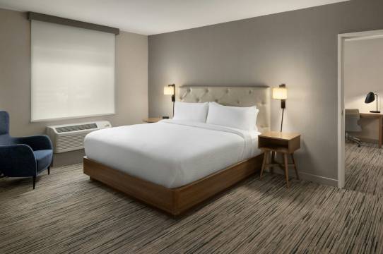 福朋喜来登西雅图市中心酒店(Four Points by Sheraton Downtown Seattle Center)