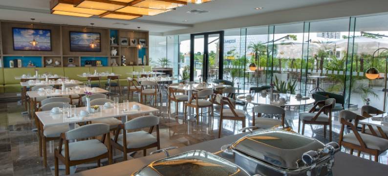 梅尼达拉伊斯拉假日套房酒店(Holiday Inn & Suites MERIDA LA ISLA by IHG)图片