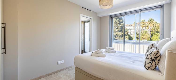 Bright Apartment with Sea View图片