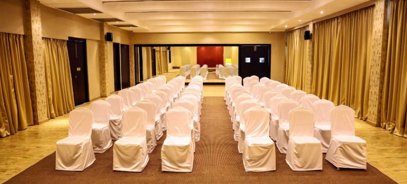 蓝海费尔恩度假村及水疗中心 甘帕提普尔, 万豪系列(Blue Ocean The Fern Resort & Spa Ganpatipule, Series by Marriott)图片