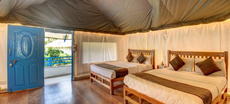 瑟格莱什布尔艾卡度假村(Eka Resort)图片