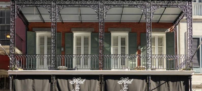 圣赫莱尼的Roami(Roami at St. Helene)图片