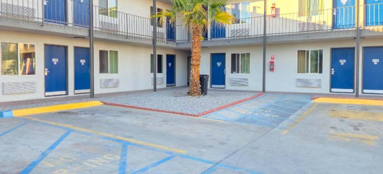 加利福尼亚布莱斯 6 号汽车旅馆(Motel 6 Blythe, CA)图片