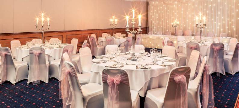 约克费尔菲德庄园美居酒店(Mercure York Fairfield Manor Hotel)图片