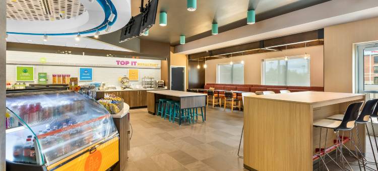 希尔顿Tru酒店米德尔堡高地克利夫兰机场(Tru by Hilton Middleburg Heights Cleveland Airport)图片
