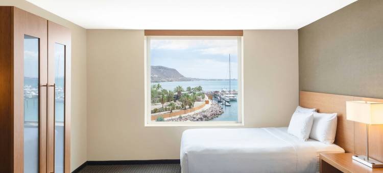南下加利福尼亚州拉巴斯万怡酒店(Courtyard La Paz Baja California Sur)图片