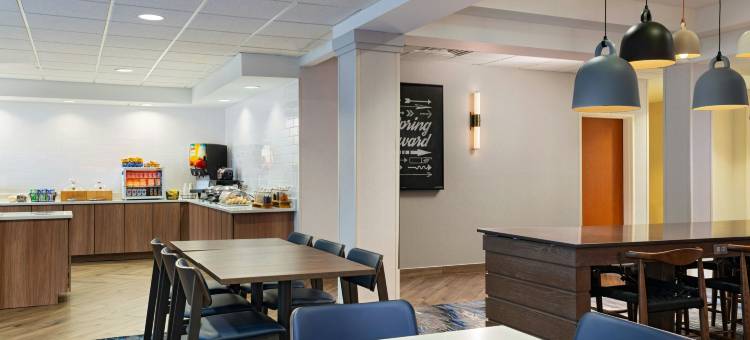爱迪生-南普莱恩菲尔德万枫酒店及套房(Fairfield Inn & Suites Edison-South Plainfield)图片