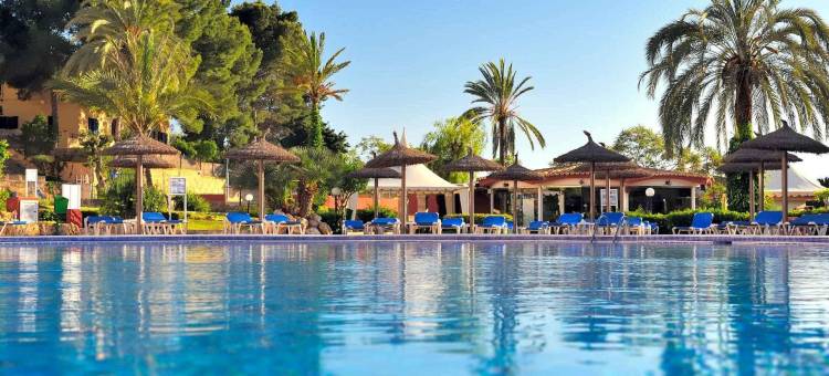 塞勒斯滨海门户酒店(Salles Hotels Marina Portals)图片