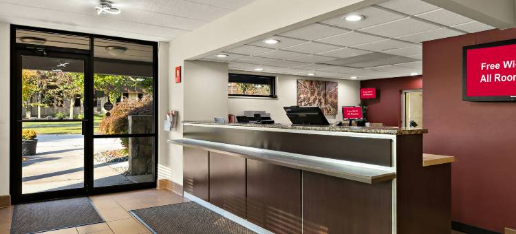 克利夫兰韦斯特莱克红顶酒店(Red Roof Inn Cleveland - Westlake)图片