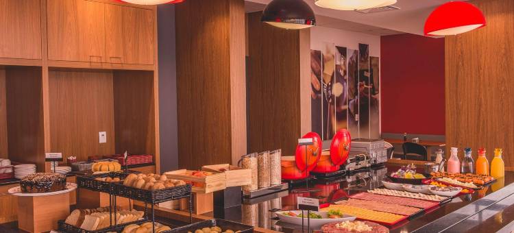 宜必思卡洛斯巴尔博萨酒店(Ibis Carlos Barbosa)图片