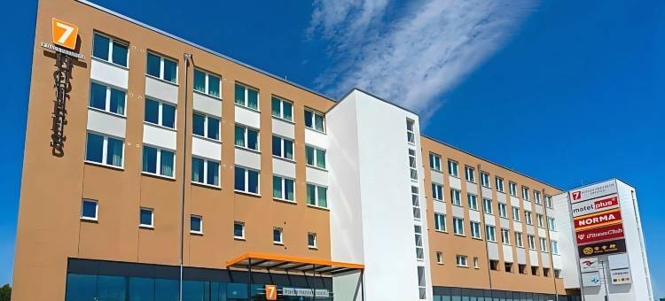 柏林舍讷费尔德7天优品酒店(Hotel Campanile Berlin Brandenburg Airport)图片