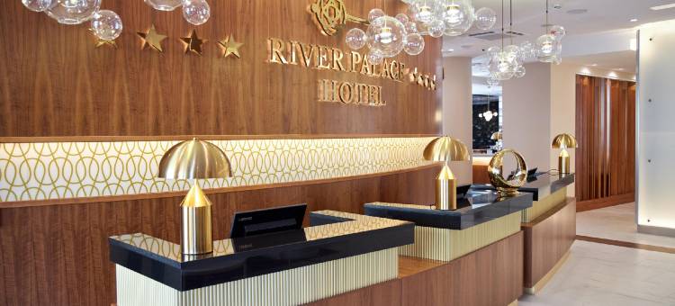河宫酒店(River Palace Hotel)图片
