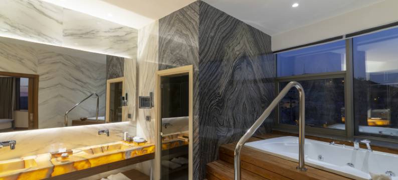 内夫谢希尔卡帕多奇亚皇冠假日酒店(Crowne Plaza CAPPADOCIA – NEVSEHIR by IHG)图片