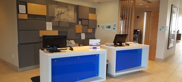 智选假日套房酒店-托莱多西(Holiday Inn Express & Suites Toledo West)图片