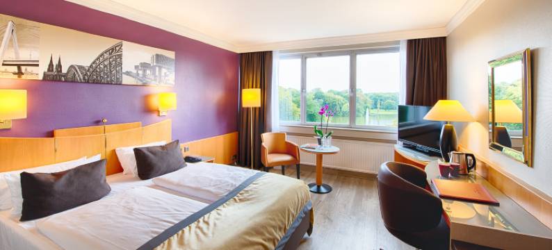 科隆莱昂纳多皇家酒店-森林城市(Leonardo Royal Hotel Köln - am Stadtwald)图片
