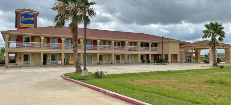 苏格兰套房酒店(Scottish Inn & Suites Cotulla, TX)图片