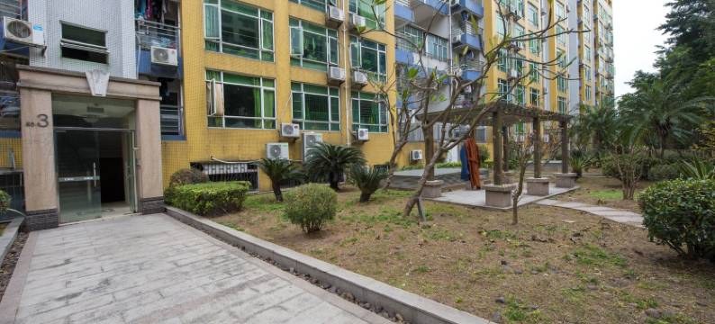 果果连锁短租中心公寓(龙腾路1号分店)图片