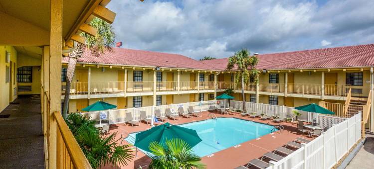 北查尔斯顿品质酒店及套房 - 阿什利磷酸盐(Quality Inn & Suites North Charleston - Ashley Phosphate)图片