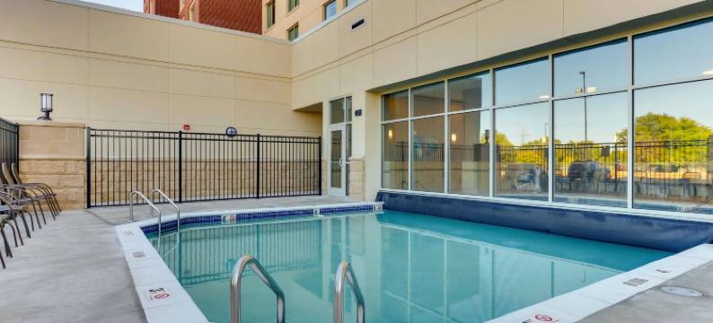 拉斐特德鲁里套房酒店(Drury Inn & Suites Lafayette IN)图片