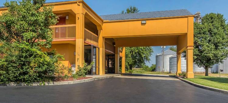 查尔斯顿 - 锡克斯顿品质酒店(Quality Inn Charleston - Sikeston)图片