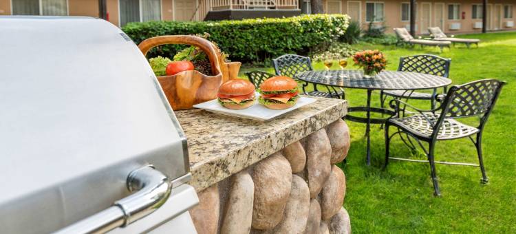 阿尔派恩艾尔斯小屋酒店(Ayres Lodge Alpine)图片