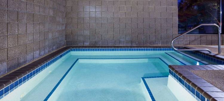 红翼美吟温德姆酒店(AmericInn by Wyndham Red Wing)图片