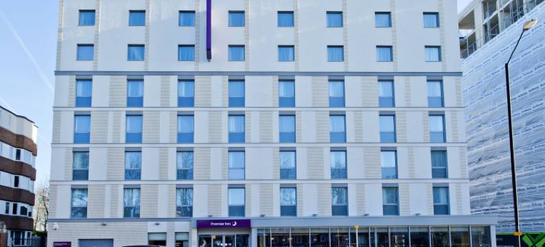 斯劳中心南普瑞米尔酒店(Premier Inn Slough Central South)图片