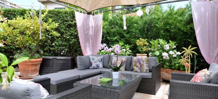 戛纳克罗阿斯特别墅酒店(Hôtel la Villa Cannes)图片