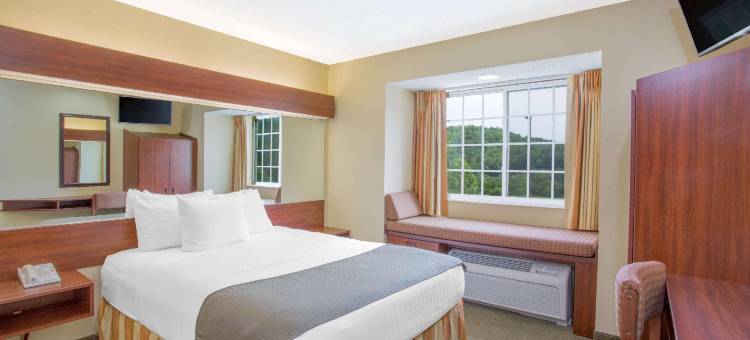 加萨瓦-萨顿温德姆麦客达套房酒店(Microtel Inn & Suites by Wyndham Gassaway/Sutton)图片