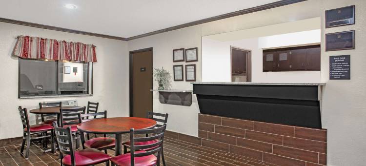 道格拉斯温德姆速8酒店(Super 8 by Wyndham Douglas)图片