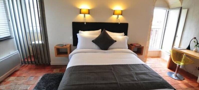 SY 阳台餐厅酒店(La Terrasse - Hôtel Restaurant à Vézelay)图片