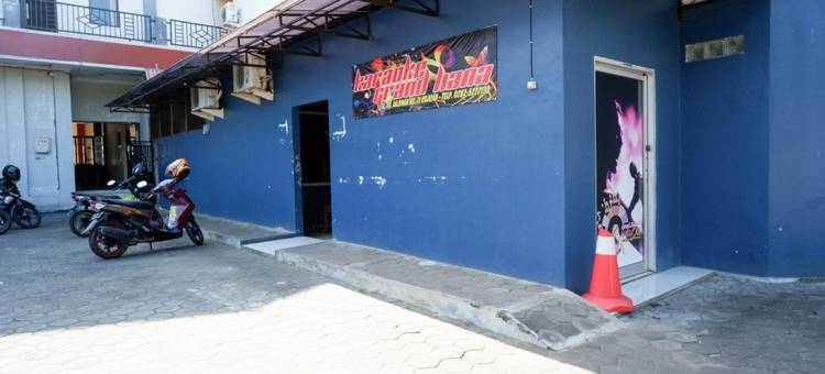 红多兹Plus酒店-近甲亮库苏马体育场(RedDoorz Plus Near Stadion Wijaya Kusuma)图片