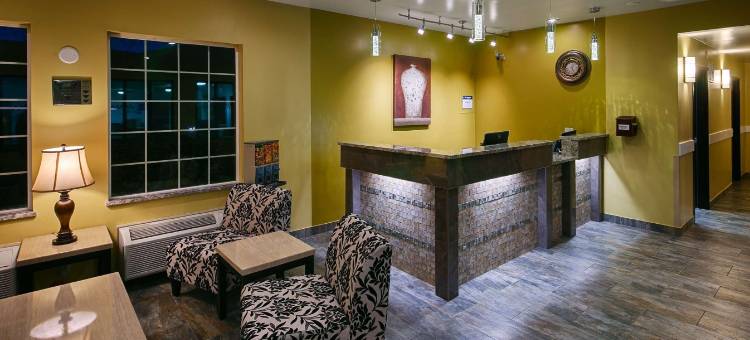 罗马贝斯特韦斯特酒店(Best Western Rama Inn)图片