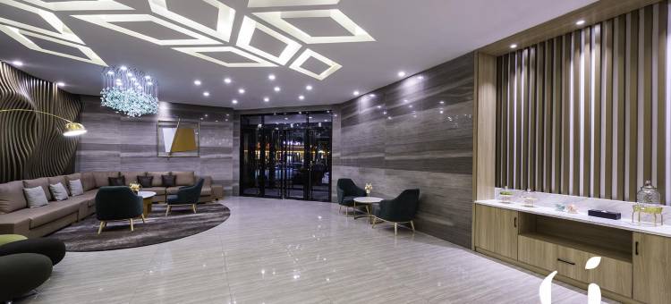 吉酒店(五四广场万象城店)图片