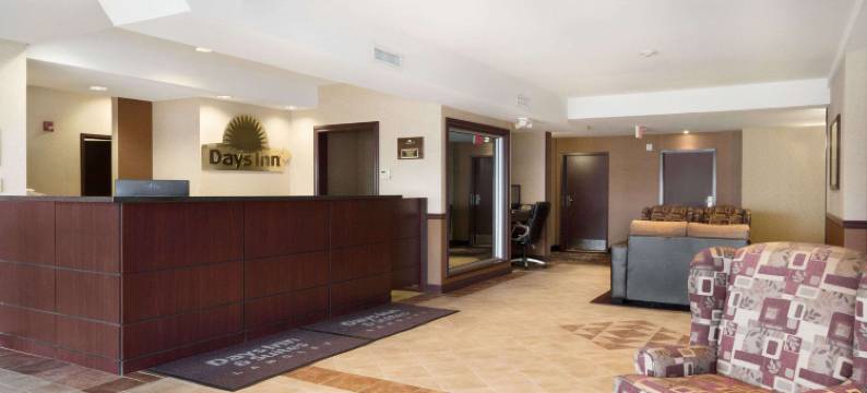 兰利戴斯套房酒店(Days Inn & Suites by Wyndham Langley)图片