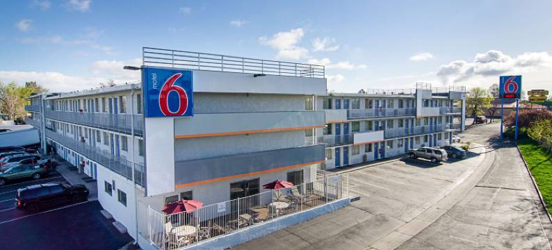 科罗拉多丹佛 - 市中心 6 号汽车旅馆(Motel 6 Denver, CO – Downtown)图片