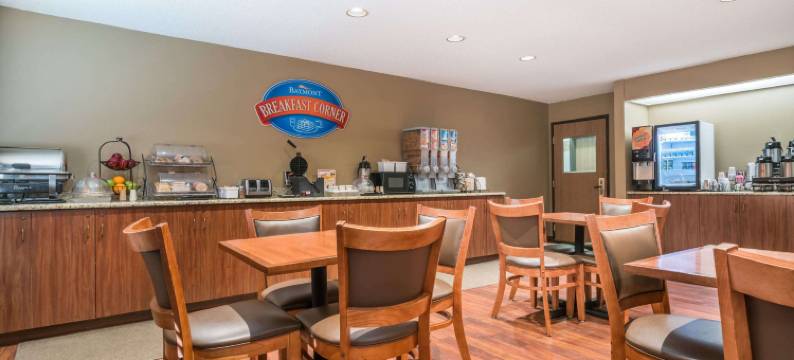 马什菲尔德呗盟套房酒店(Baymont by Wyndham Marshfield)图片