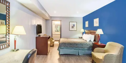 聖安東尼奧阿拉莫河畔步道戴斯酒店