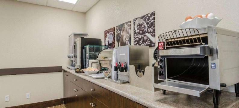 Travelodge Suites by Wyndham Estevan图片