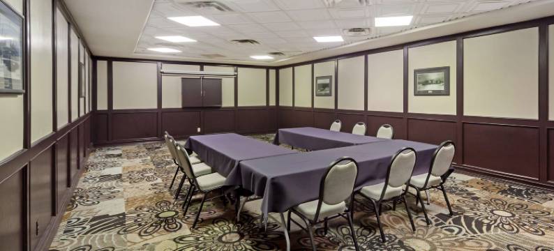 高路贝斯特韦斯特酒店(Best Western High Road Inn)图片