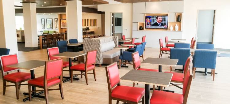 智选假日套房酒店-夏洛特东北/大学城(Holiday Inn Express & Suites Charlotte NE - University Area)图片