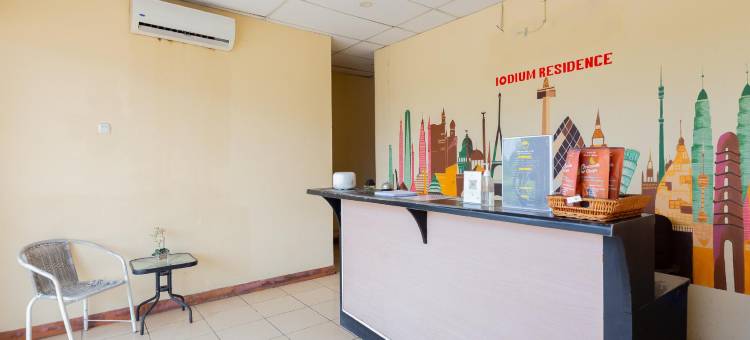 红多兹@芝卡朗艾欧蒂姆公寓(RedDoorz @  Iodium Residence Cikarang)图片